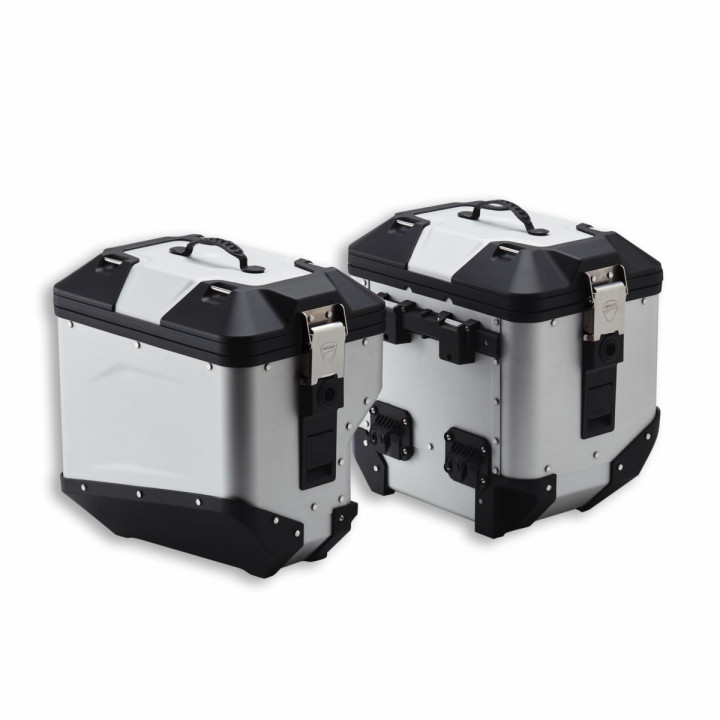 Valises latérales — réf. 96781732AA | Ducati Store