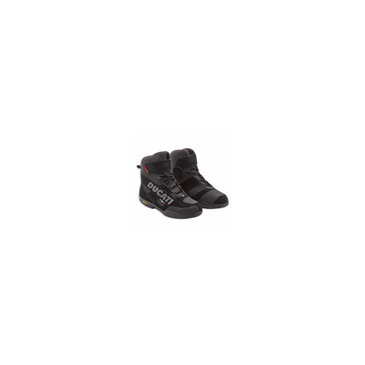 Boots Company C4 NP 2.0 gtx — réf. 981090937 | Ducati Store